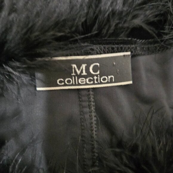 Vintage 90s black Velvet Mini dress Faux Fur Trim Size M Gothic Witchy Vampy - Picture 6 of 6